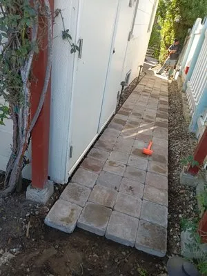 Fredy Landscape Logo