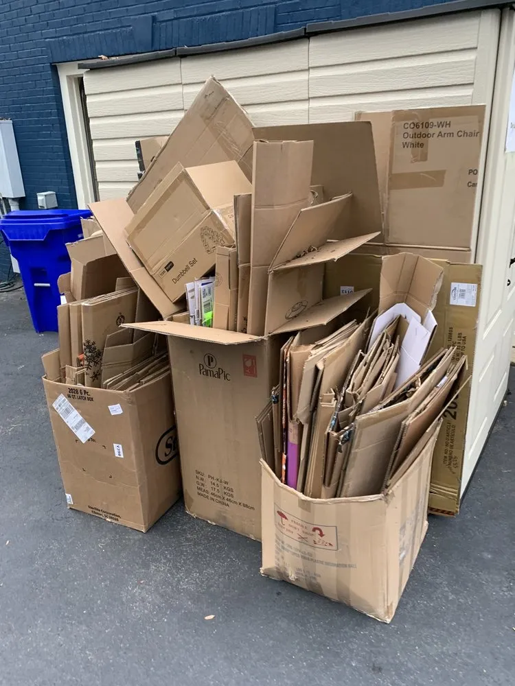 Trusted outdoor landscaping experts serving Annandale, VA - Fredys Hauling