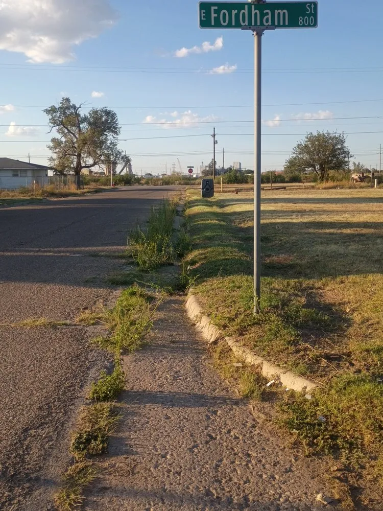 Affordable landscape installation in Lubbock, TX - Free Birds Lawn Care Service