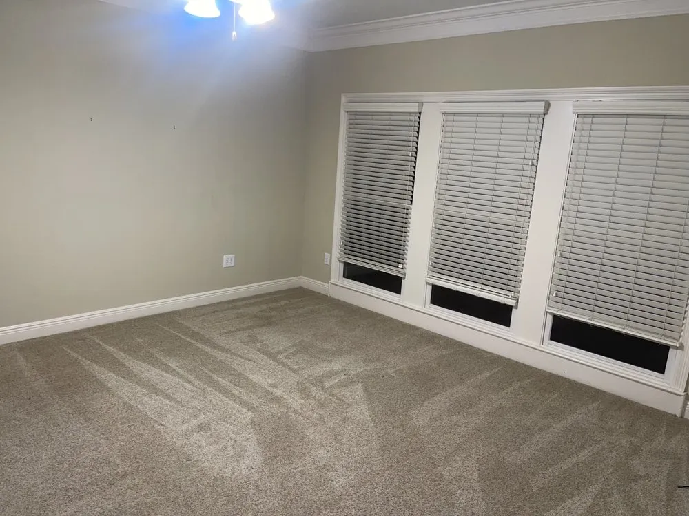 Trusted outdoor landscaping in Monroe, LA - Free Love Pet Walking