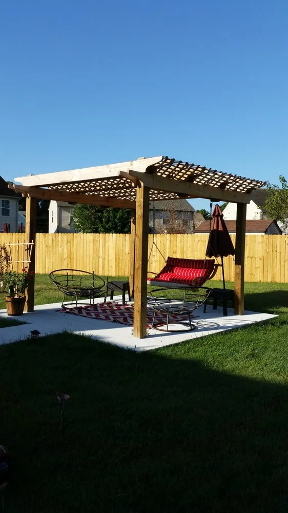 Affordable yard maintenance in Chesapeake, VA by Freedom Land Works