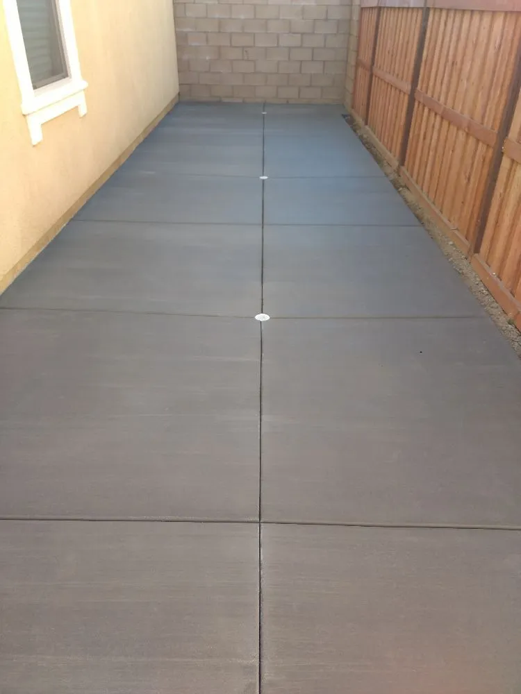 Professional yard cleanup service in Homeland, CA by Freedom Landscape Construction