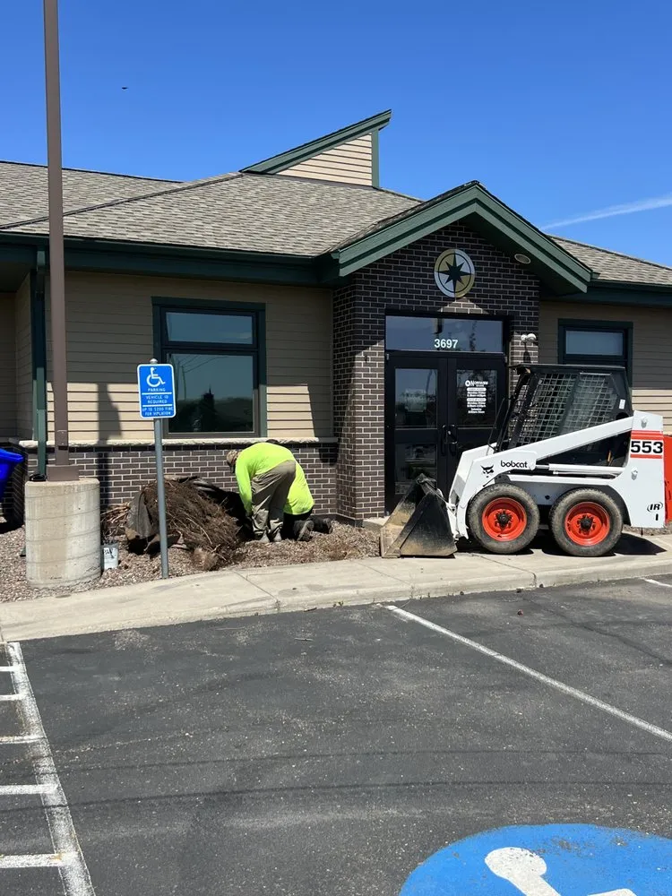 Local garden landscaping experts serving Barnum, MN - Freedom Lawn care & Outdoor Restorations