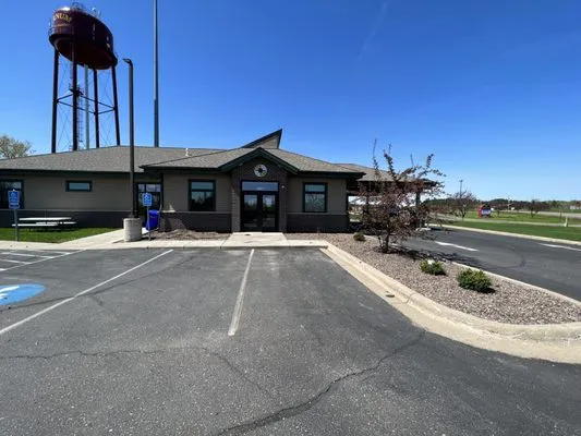 Freedom Lawn care & Outdoor Restorations Logo