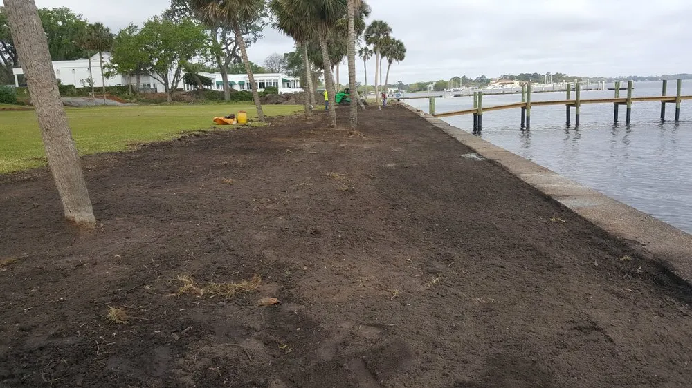 Custom outdoor landscaping in Middleburg, FL by Freedom Lawn Care & Tractor Services