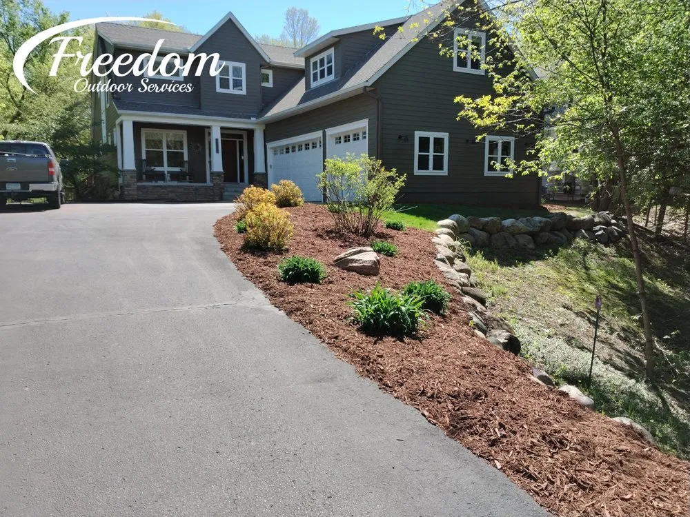 Custom lawn care service for homes in Prior Lake, MN by Freedom Outdoor Services