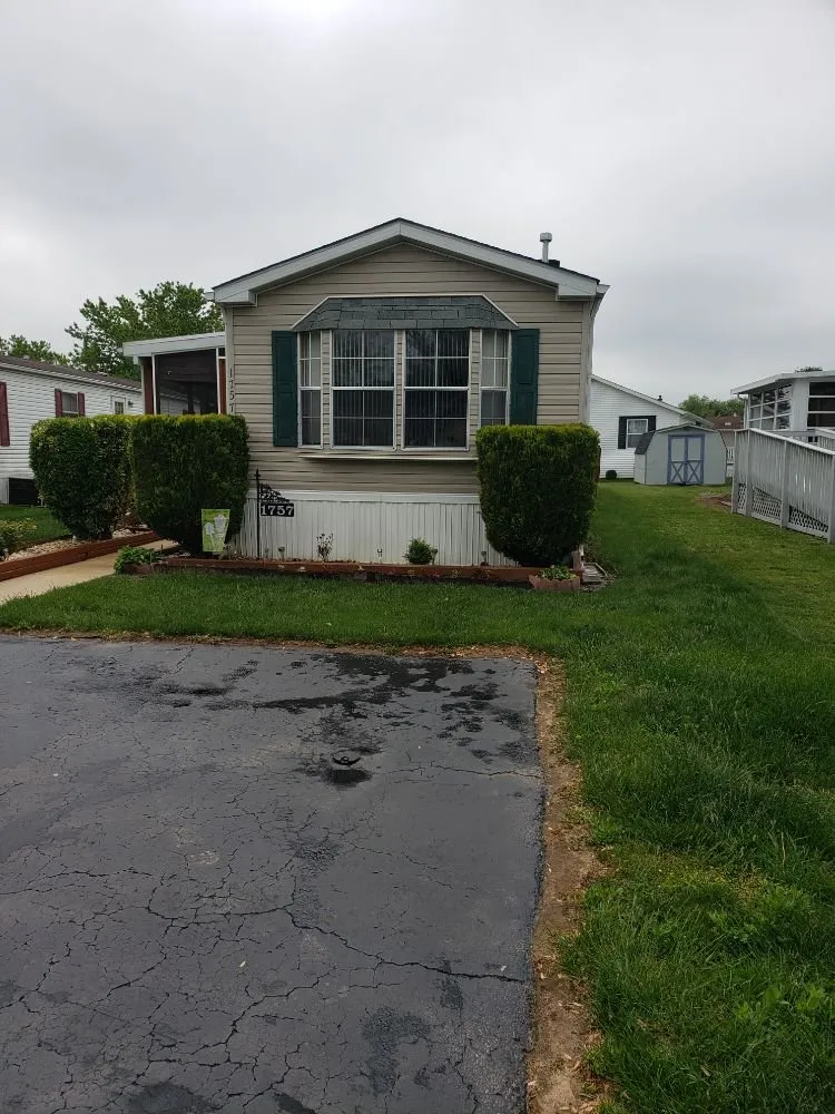 Affordable landscape installation in Bear, DE by Freelove's Pressure Washing And Lawn Care