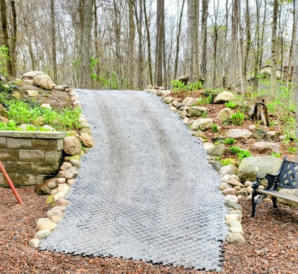 Custom landscaping services in New Haven, IN by Freeman Earthworks