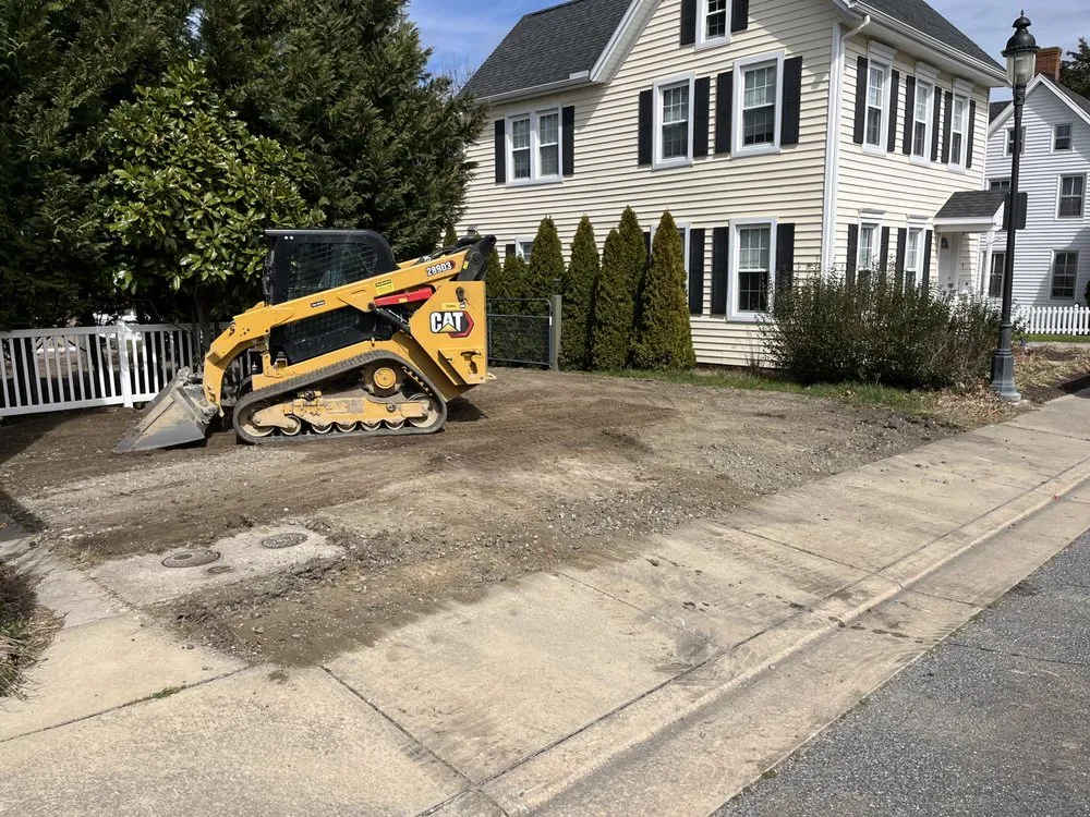 Professional yard cleanup service experts serving Selbyville, DE - Freeman Landscaping