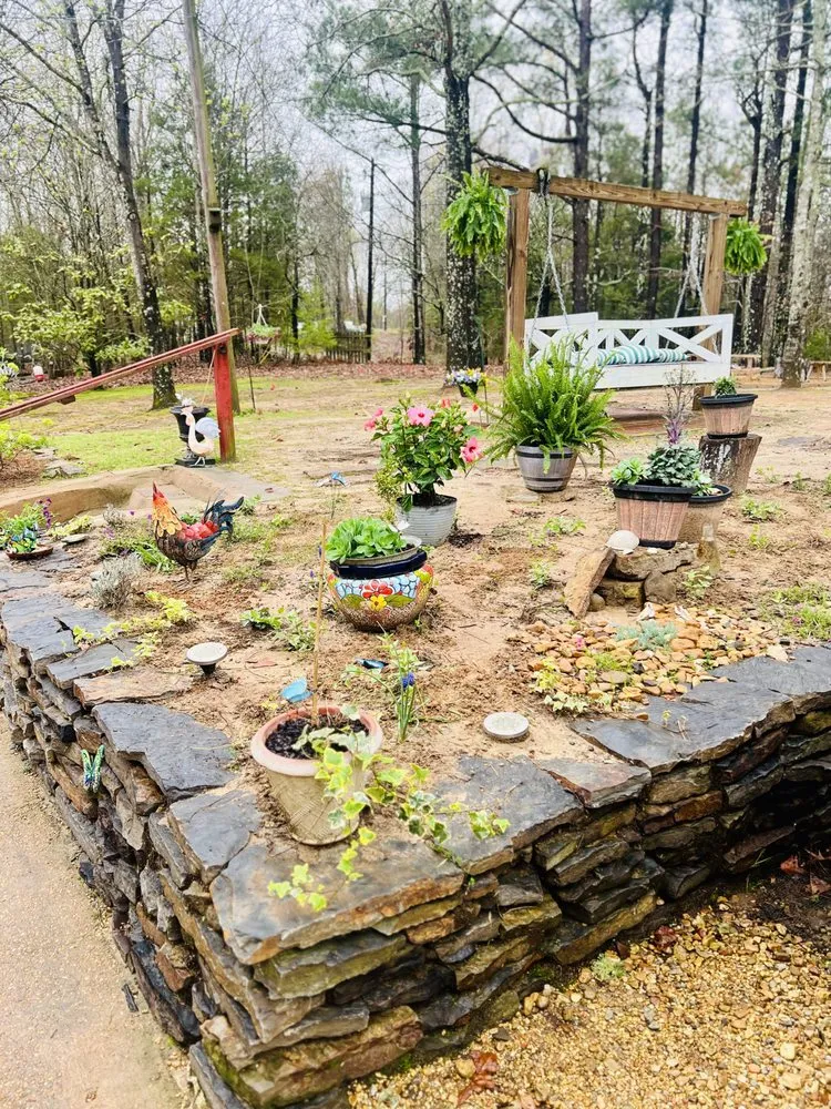 Local garden landscaping in Oxford, MS by Freeman Lawn Management