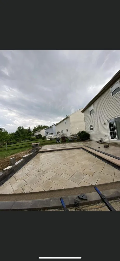 Top-rated lawn mowing service experts serving Cheviot, OH - Freeman’s Landscaping & Gardening