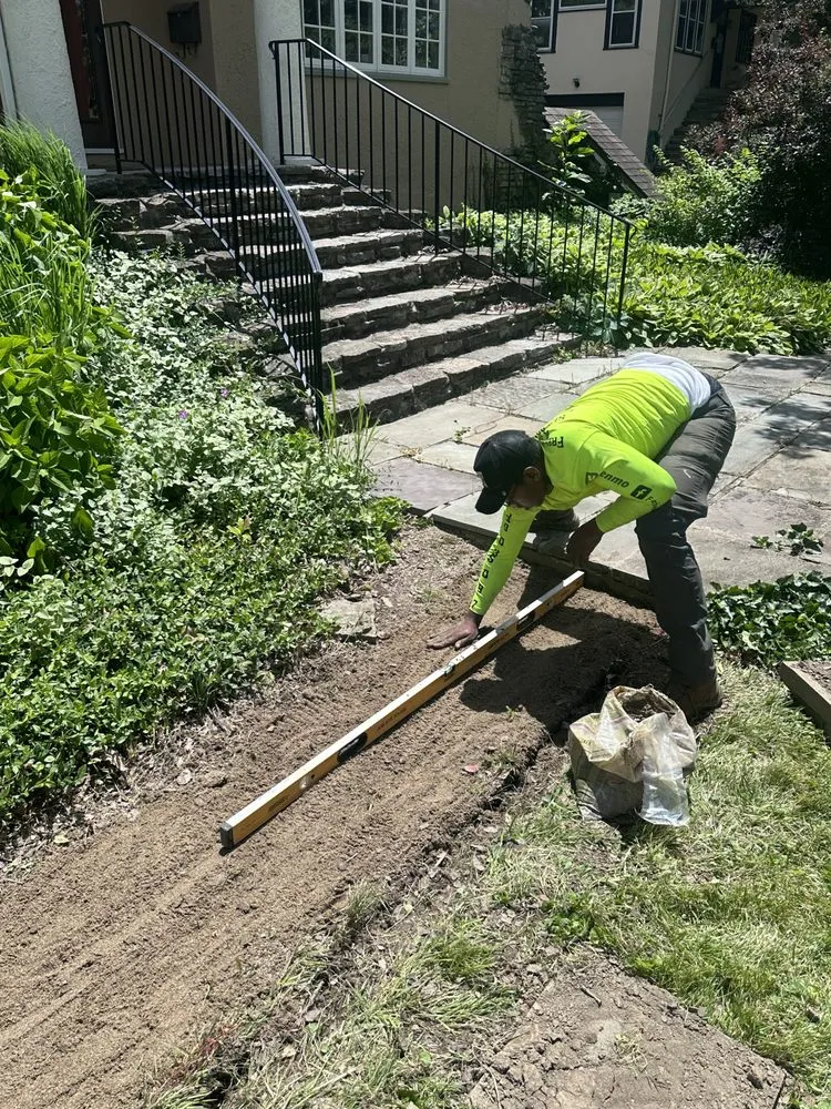 Affordable yard cleanup service in Cheviot, OH by Freeman’s Landscaping & Gardening