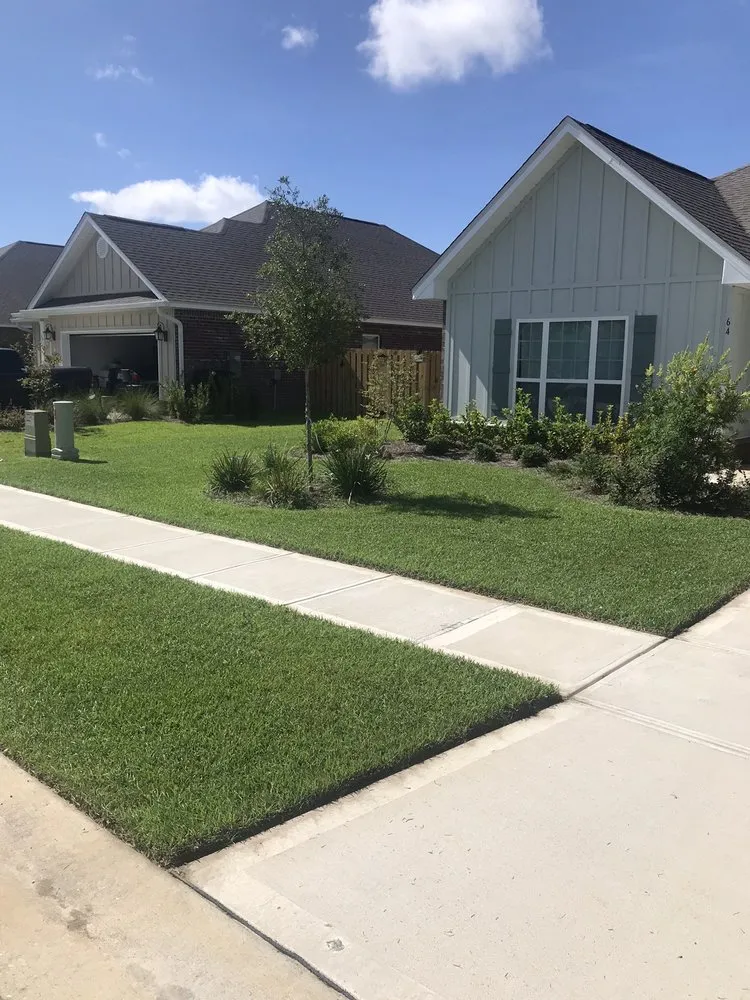Expert outdoor landscaping in Freeport, FL by Freeport Lawn Care