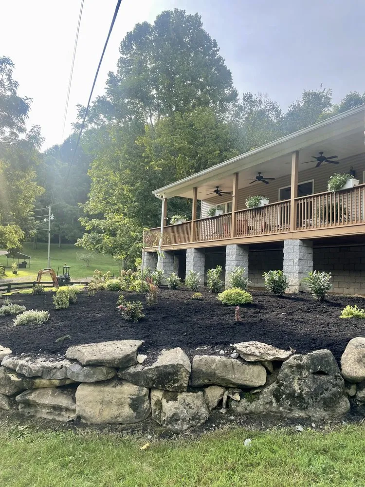 Professional yard maintenance near you across Lafayette, TN - French Lawn & Scape