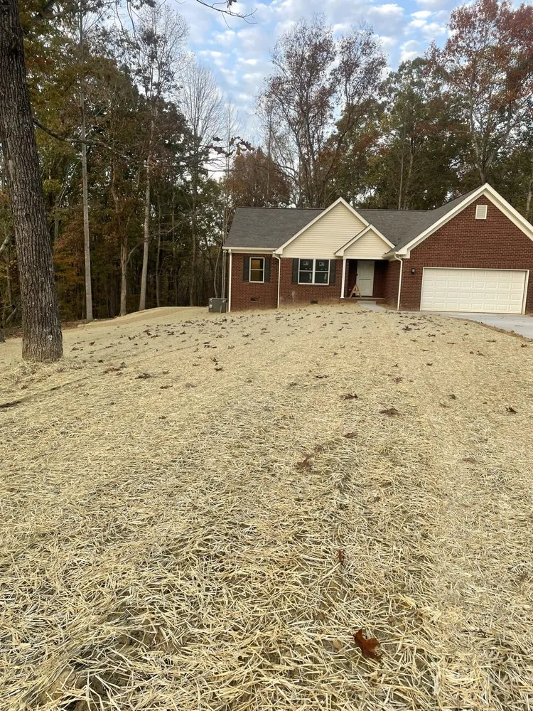 Local outdoor landscaping for beautiful yards in Lafayette, TN by French Lawn & Scape