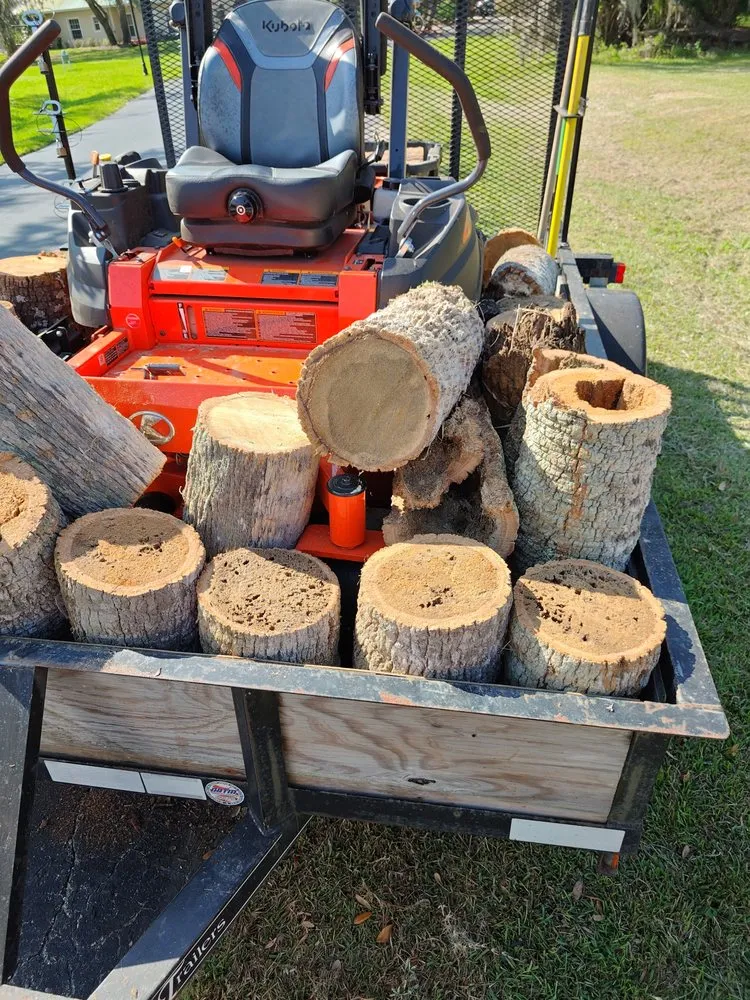 Local outdoor landscaping in North Fort Myers, FL - Frenchbillies Lawn Care & Landscaping