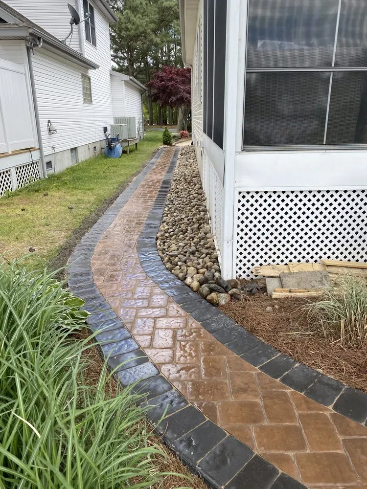 Expert lawn care service in Marion Station, MD - Freni Hardscapes