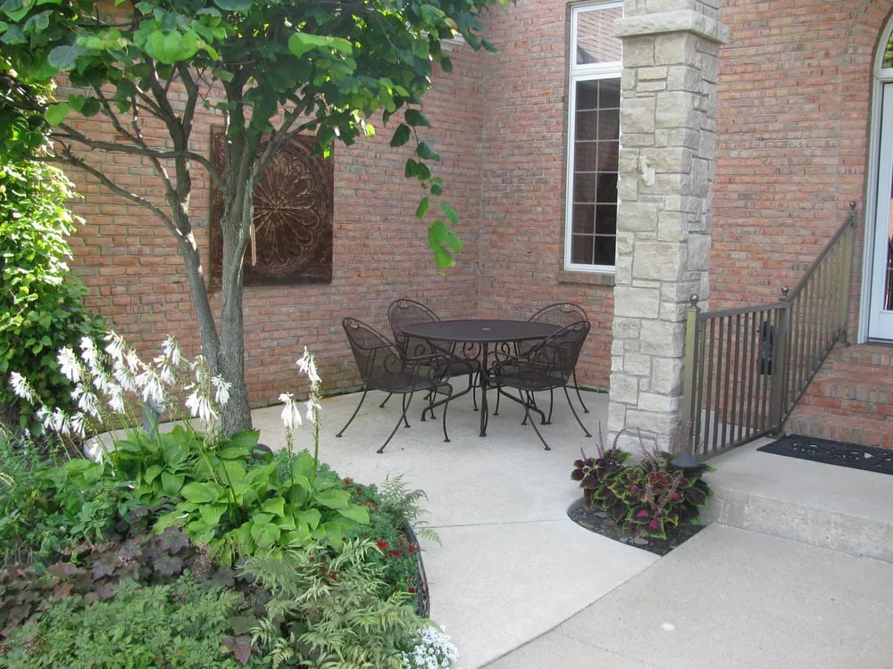 Local landscape installation in Quincy, IL - Frese Ornamental Nursery