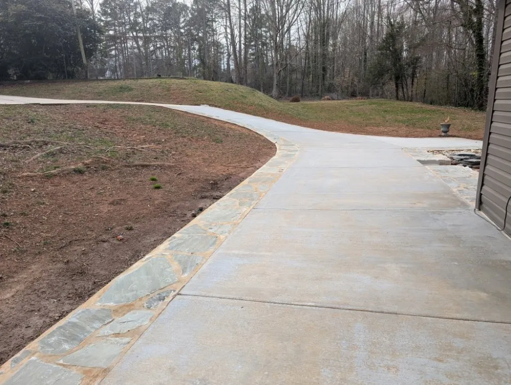 Custom lawn care service in Travelers Rest, SC - Fresh And Green