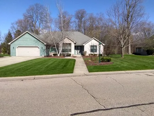 Fresh Cut Landscaping Logo