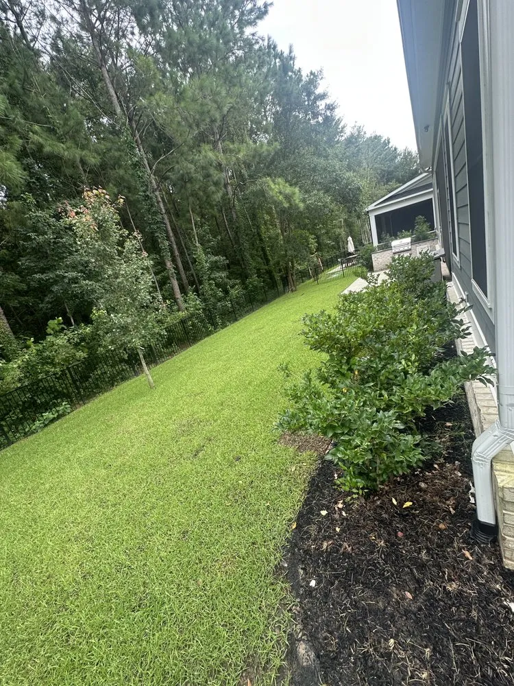 Custom landscaping services for residential properties in Myrtle Beach, SC by Fresh Cut Lawns