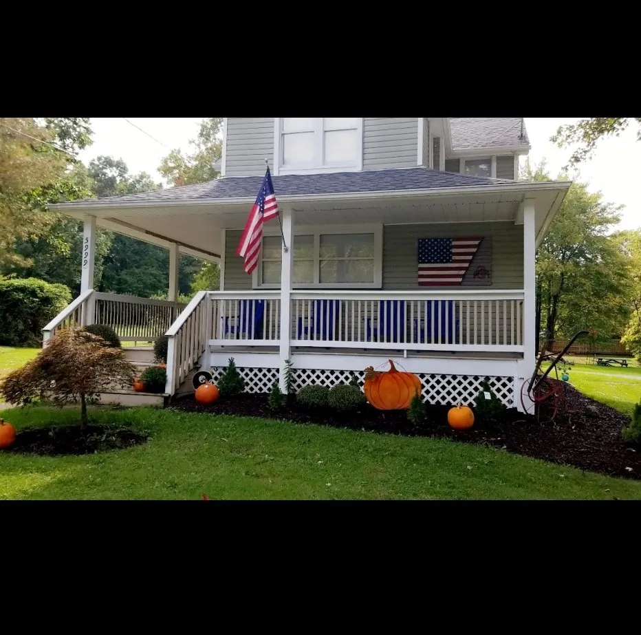 Affordable lawn mowing service experts serving Mineral Ridge, OH - Fresh Cut