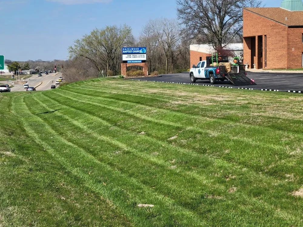 Top-rated residential landscaping in Florissant, MO - Fresh Cut Quality Lawn Care