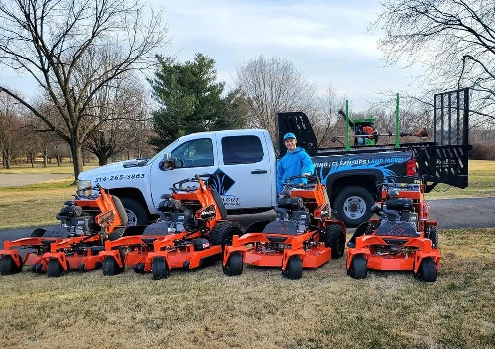 Reliable landscaping services in Florissant, MO by Fresh Cut Quality Lawn Care