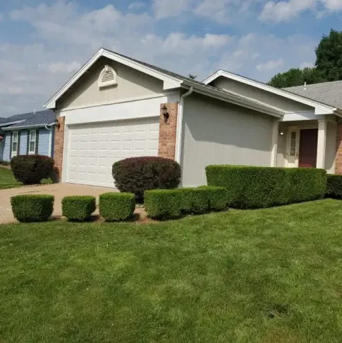 Expert garden landscaping experts serving Florissant, MO - Fresh Cut Quality Lawn Care