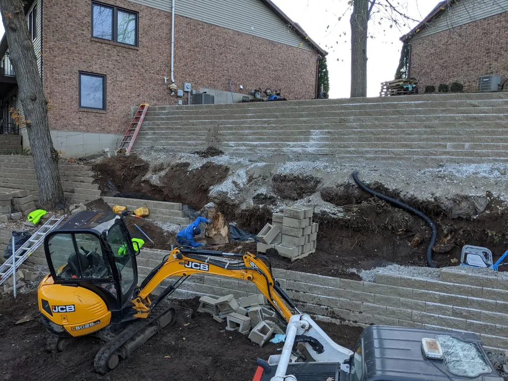 Trusted lawn mowing service experts serving Wilmington, NC - Fresh Cut