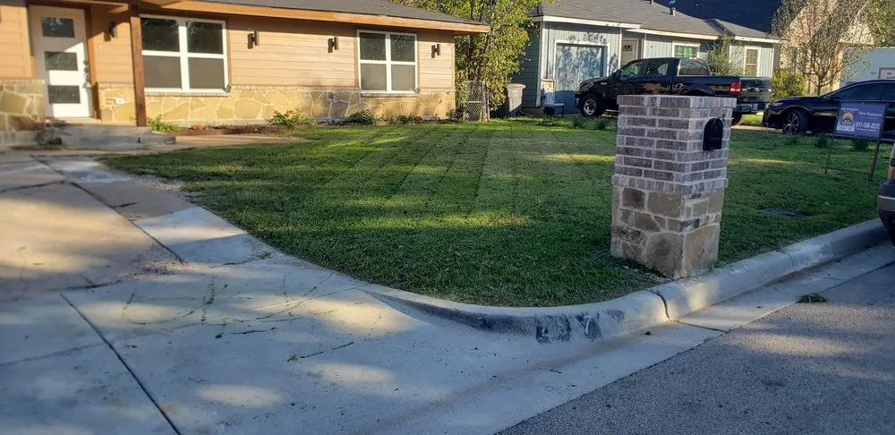 Reliable landscape installation in Forest Hill, TX by Fresh Cuts