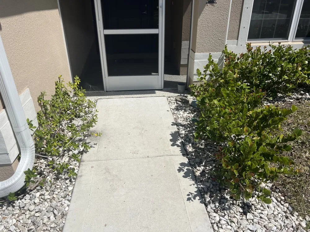 Top-rated landscape design in Palm Bay, FL - Fresh Cuts Lawn Care & Landscaping