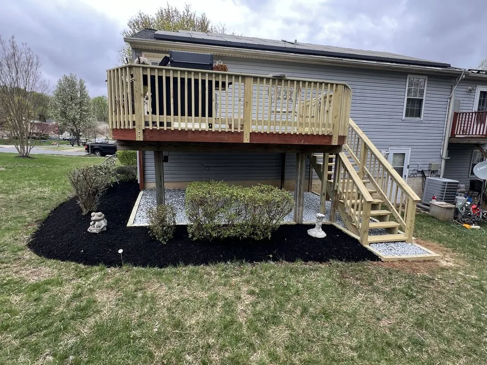 Custom yard maintenance experts serving Gambrills, MD - Fresh Cutts