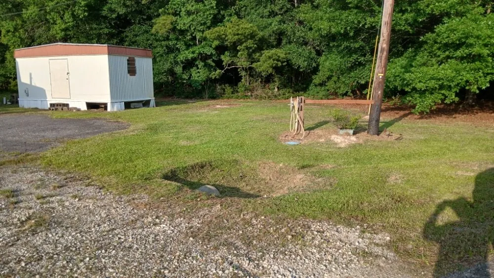 Reliable residential landscaping with custom design across Sulphur, LA - Fresh Cutz Lawn Care