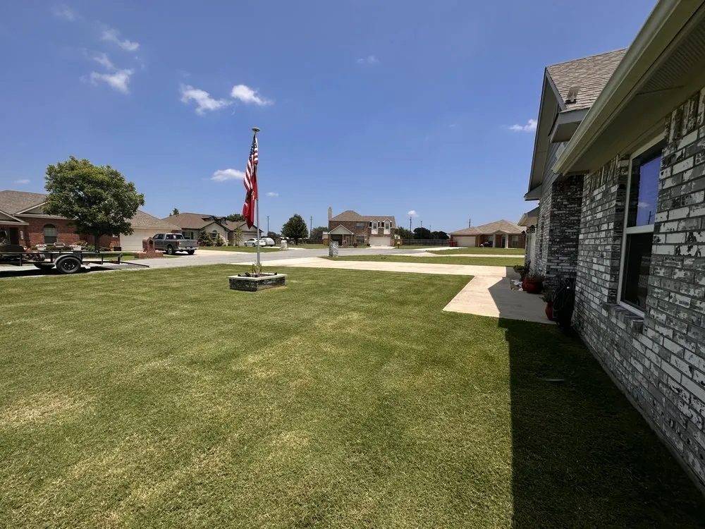 Reliable landscape design for beautiful yards across Whitewright, TX - Fresh Cutz