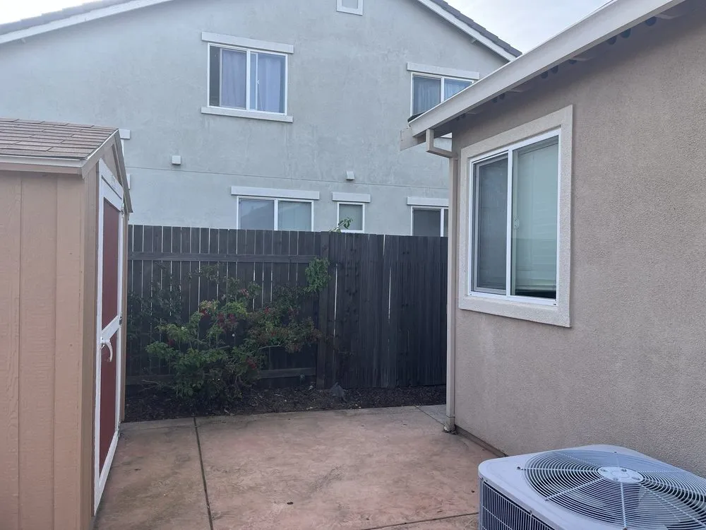 Trusted yard cleanup service for homes across Oakley, CA - Fresh Edge