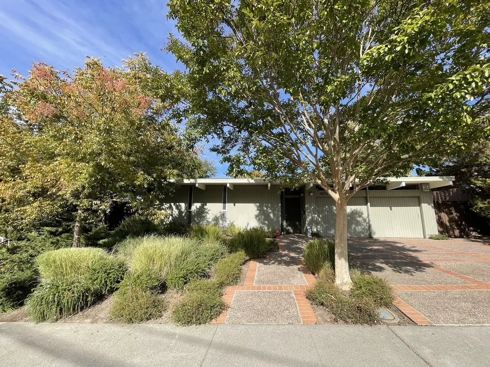 Custom landscape design in Oakley, CA by Fresh Edge