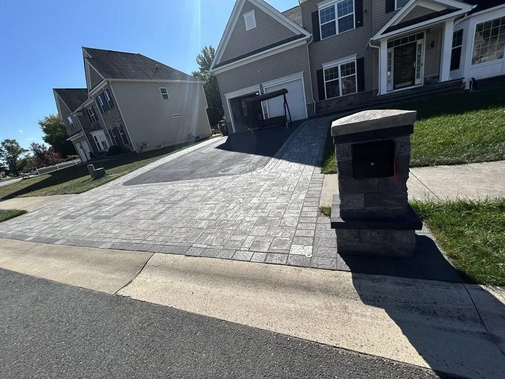 Local yard cleanup service in Smyrna, DE by Fresh hardscaping
