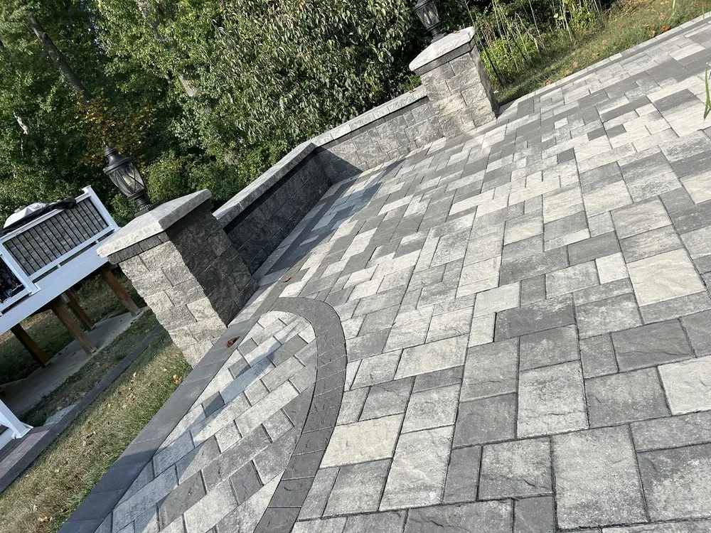 Reliable lawn care service in Smyrna, DE - Fresh hardscaping