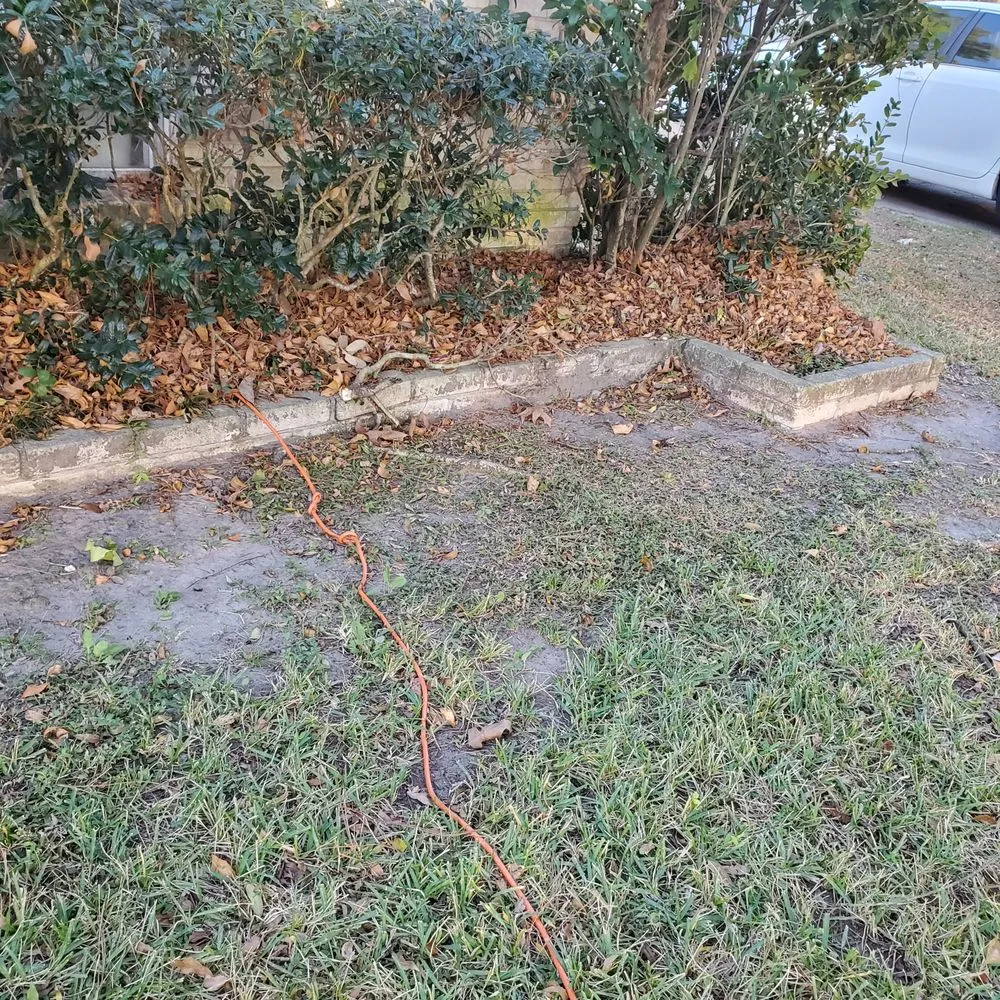 Trusted landscaping services for residential properties in Houston, TX by Fresh Lawn Mowing Service