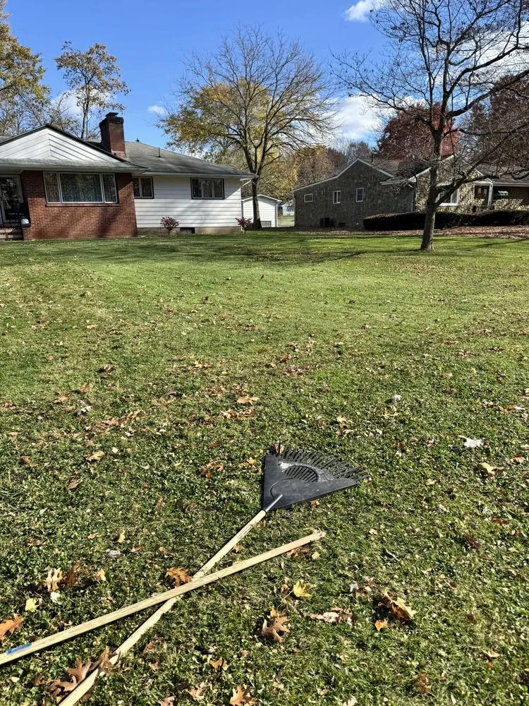 Professional garden landscaping for homes across Warren, OH - Fresh Look Exterior