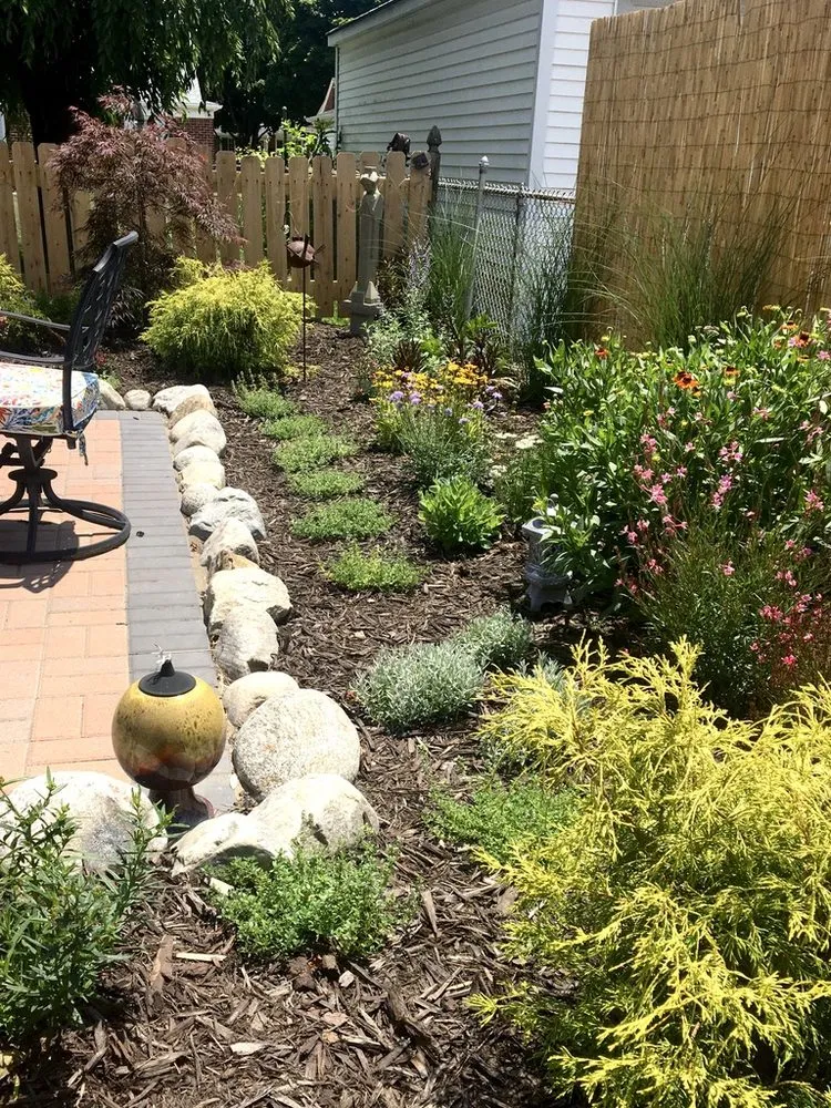 Top-rated yard cleanup service experts serving Dearborn, MI - Fresh Looks Landscaping
