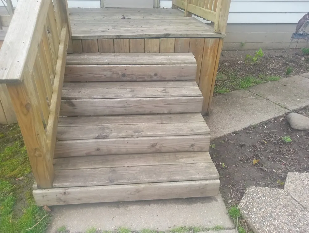 Top-rated landscaping services in Sterling, IL - Fresh Looks