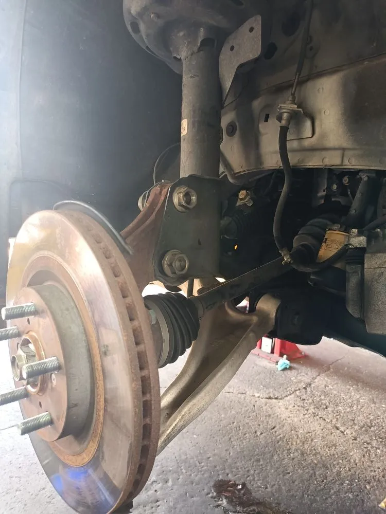 Affordable lawn mowing service experts serving Baton Rouge, LA - Fresh Maintenance