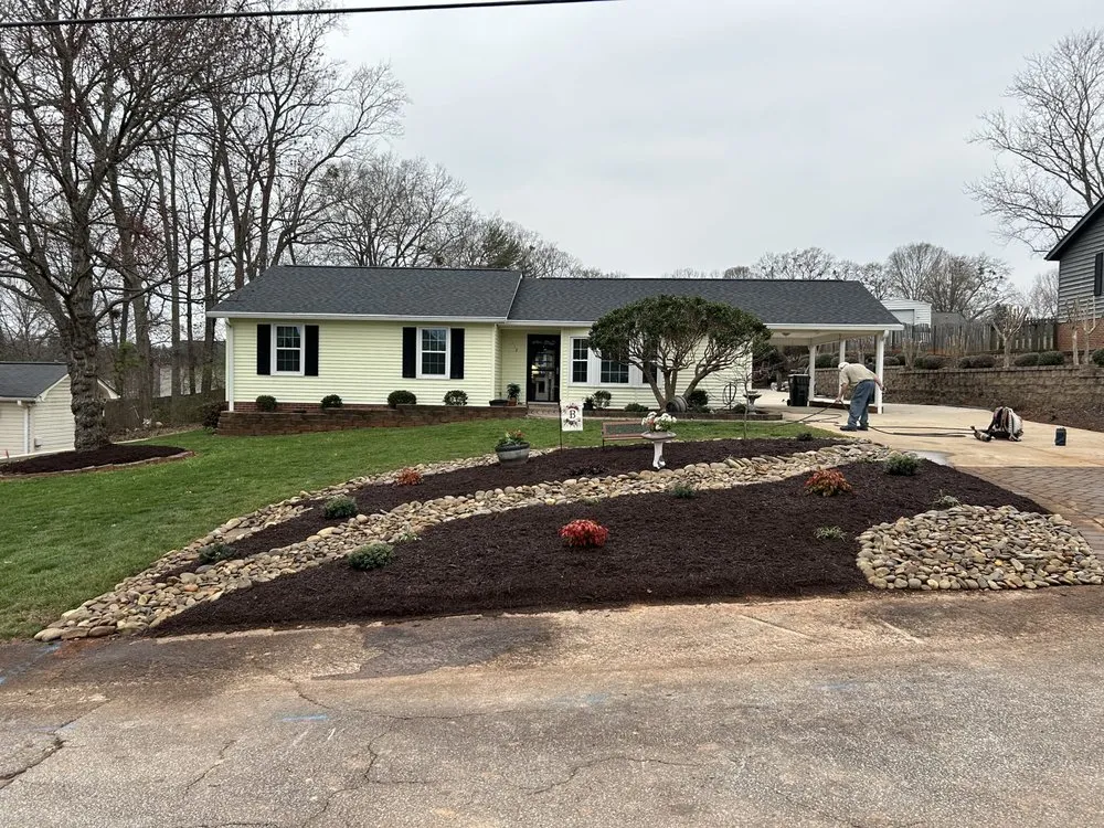 Professional yard maintenance experts serving Pickens, SC - Fresh Start Landscape