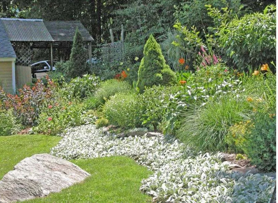 Affordable residential landscaping in Stamford, CT by Fresh Start Landscaping
