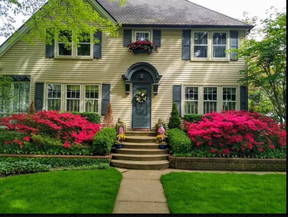 Local yard cleanup service in Stamford, CT by Fresh Start Landscaping