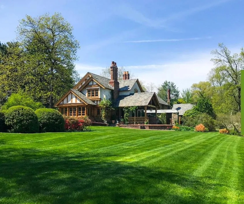 Affordable landscaping services in Stamford, CT by Fresh Start Landscaping