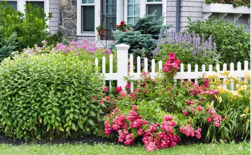 Local residential landscaping for beautiful yards across Stamford, CT - Fresh Start Landscaping