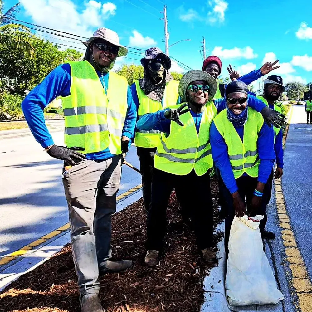 Reliable landscaping services in West Palm Beach, FL - Fresh Start Maintenance